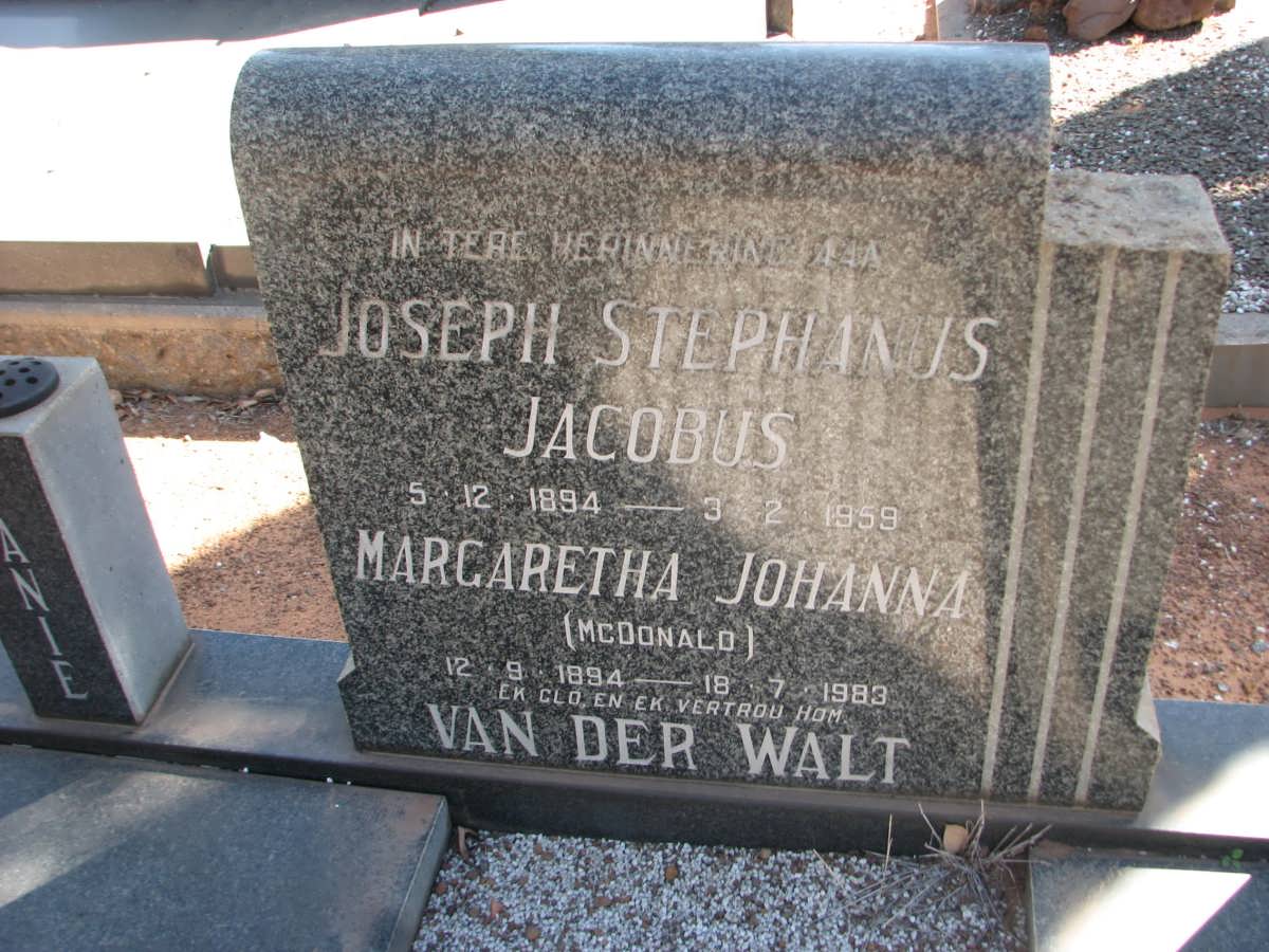 WALT Joseph Stephanus Jacobus, van der 1894-1959 &amp; Margaretha Johanna McDONALD 1894-1983
