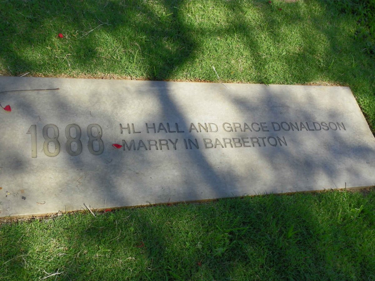 06. H.L. HALL and Grace DONALDSON marry in Barberton 1888
