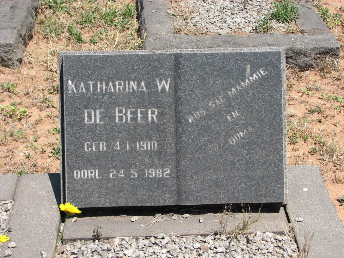 BEER Katharina W., de 1910-1982