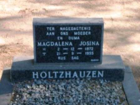 HOLTZHAUZEN Magdalena Josina 1872-1955