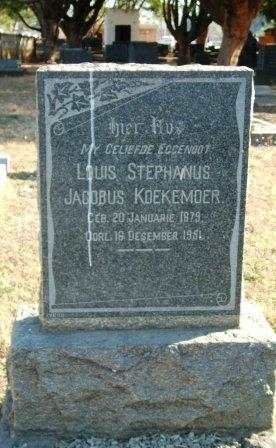 KOEKEMOER Louis Stephanus Jacobus 1879-1951