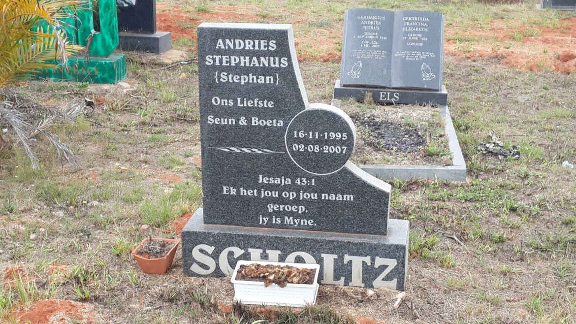 SCHOLTZ Andries Stephanus 1995-2007