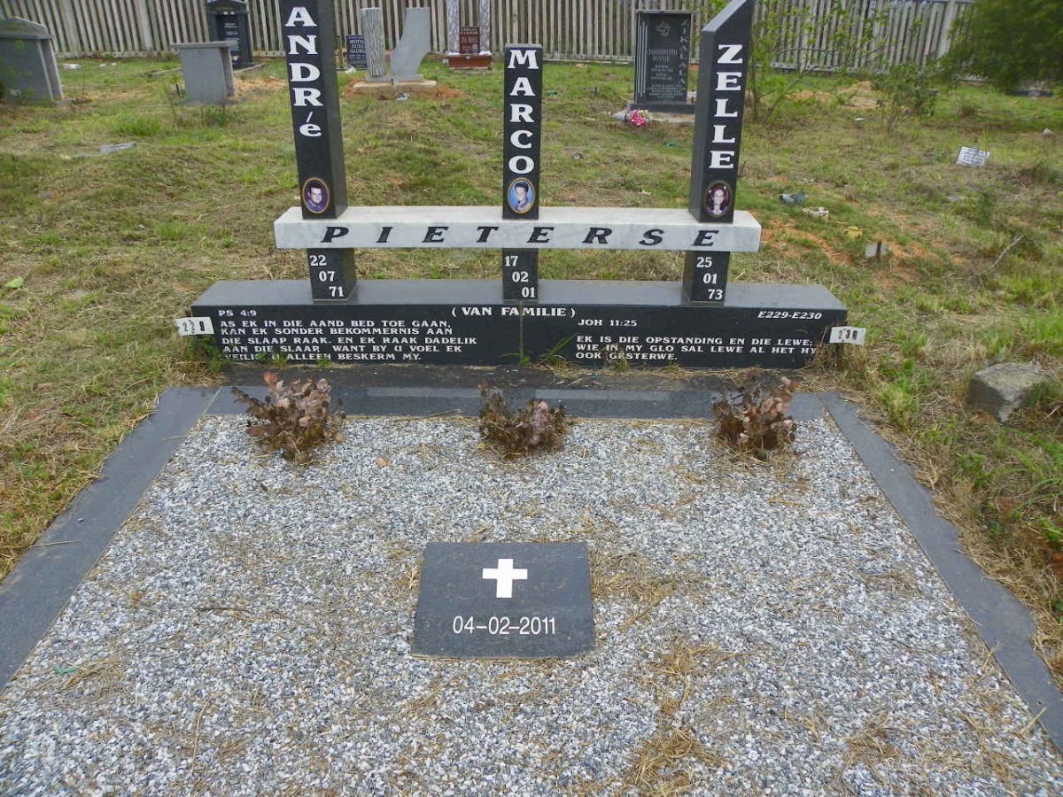 PIETERSE André 1971-2011 &amp; Zelle 1973-2011 :: PIETERSE Marco 2001-2011