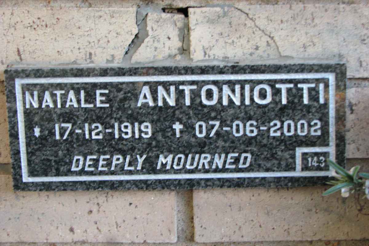 ANTONIOTTI Natale 1919-2002