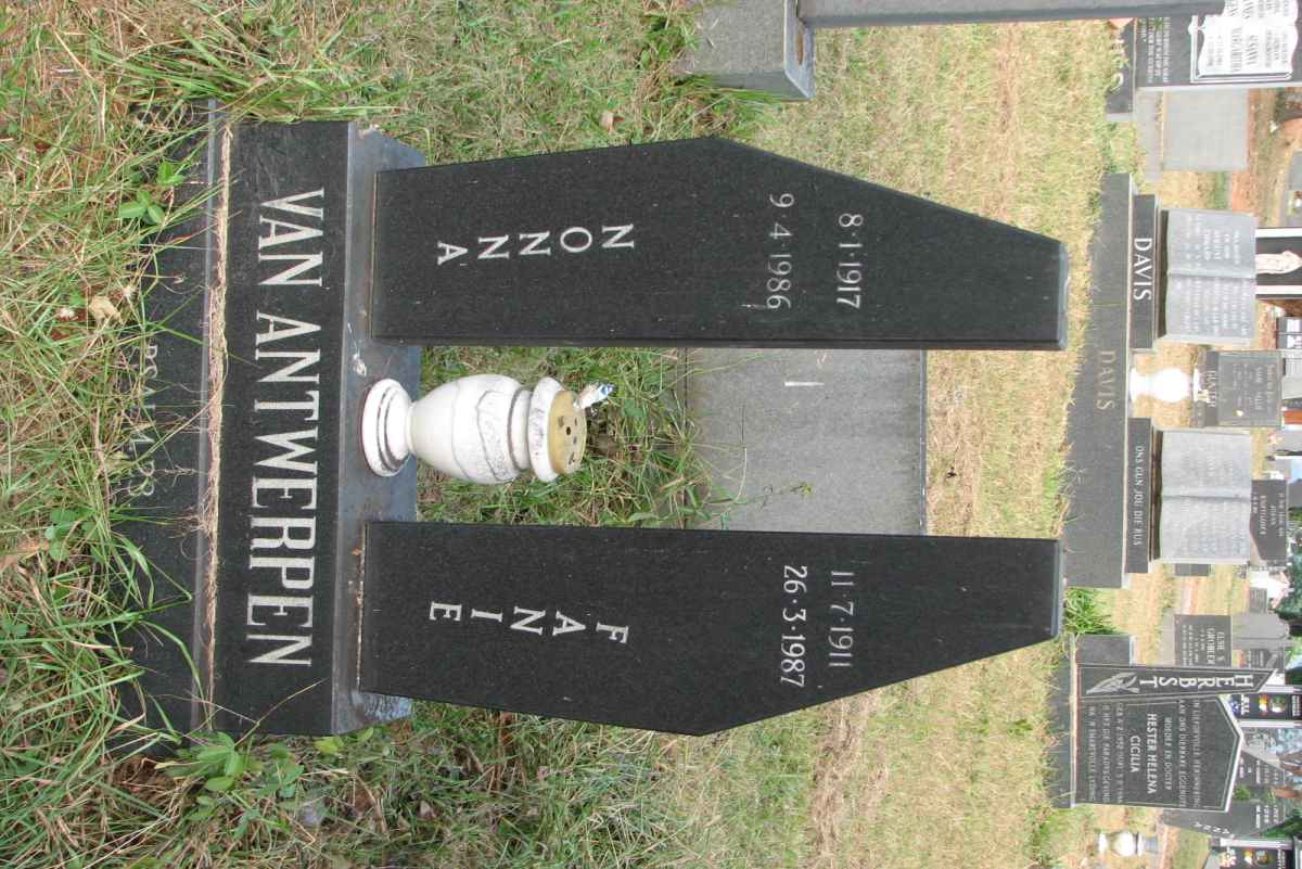 ANTWERPEN Fanie, van 1911-1987 &amp; Nonna 1917-1986