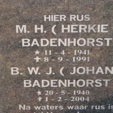 BADENHORST B.W.J. 1940-2004 &amp; M.H. 1941-1991