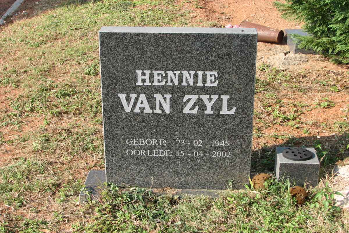 ZYL Hennie, van 1945-2002