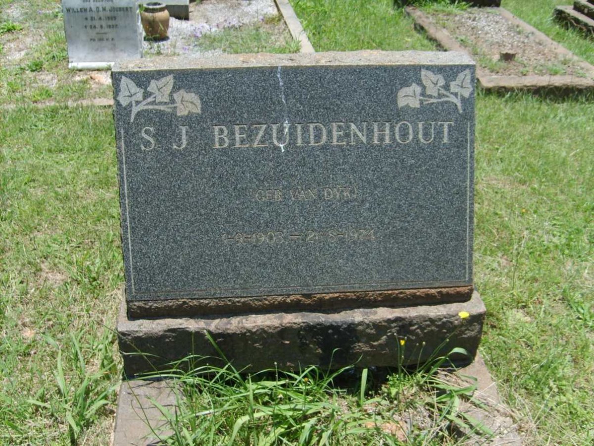 BEZUIDENHOUT S.J. nee VAN DYK 1903-1974