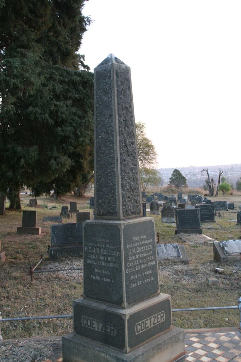 COETZER P.C.J.R. 1871-1947 &amp; G.M. STEENKAMP 1876-1945