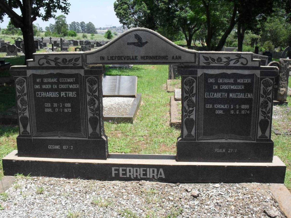 FERREIRA Gerhardus Petrus 1891-1972 &amp; Elizabeth Magdalena CRONJE 1899-1974