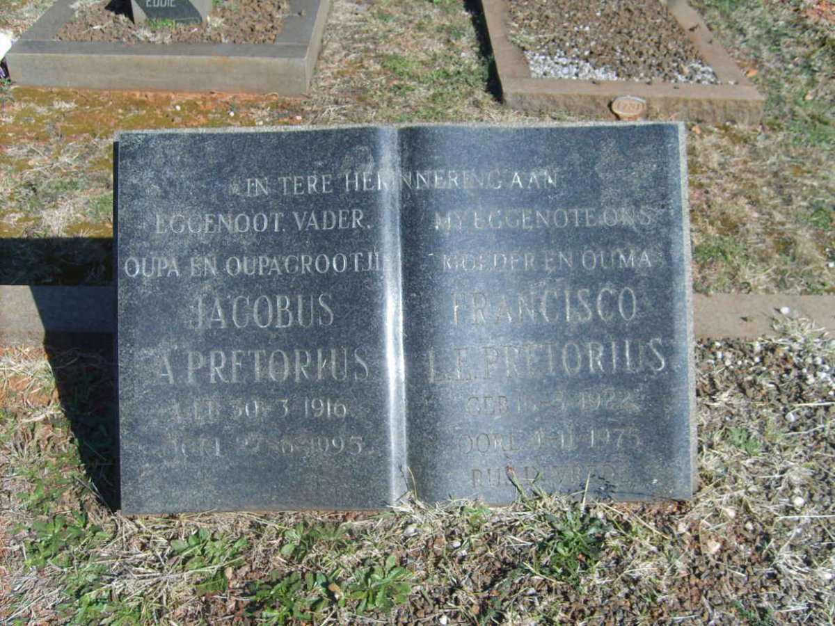 PRETORIUS Jacobus A. 1916-1995 &amp; Francisco L.E. 1922-1975