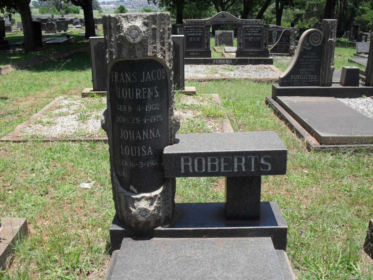 ROBERTS Frans Jacob Lourens 1902-1975 &amp; Johanna Louisa 1911-