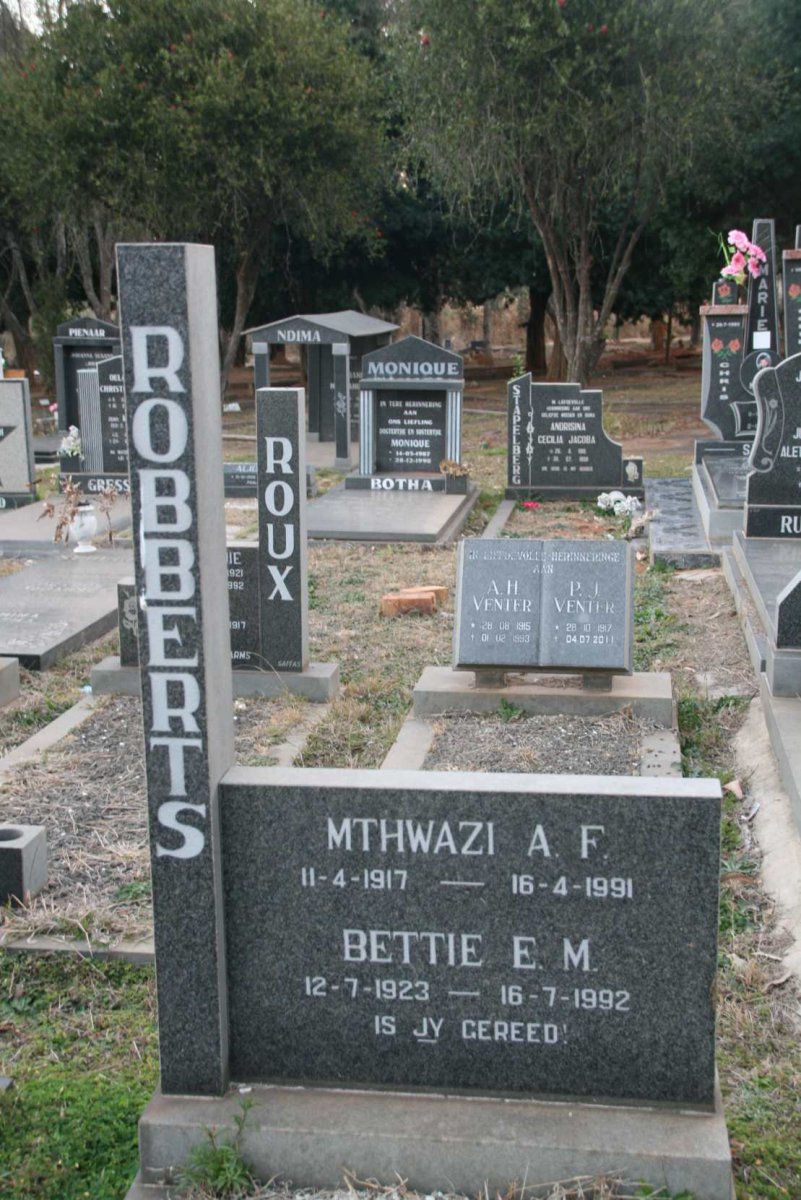ROBBERTS A.F. 1917-1991 &amp; E.M. 1923-1992