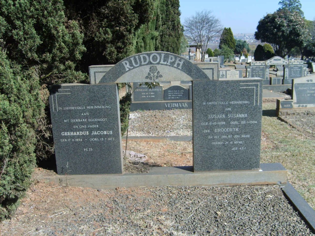 RUDOLPH Gerhardus Jacobus 1894-1972 &amp; Susara Susanna BROODRYK 1899-1954