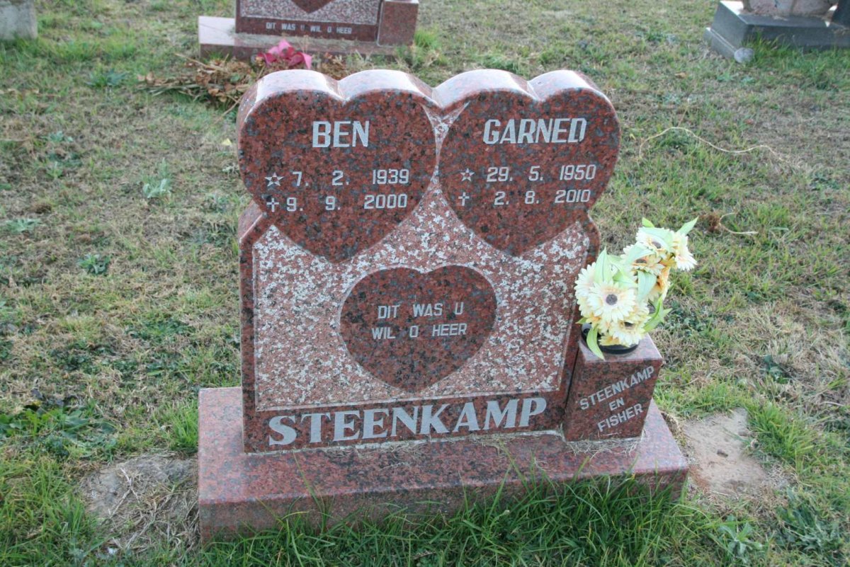 STEENKAMP Ben 1939-2000 :: Garned 1950-2010