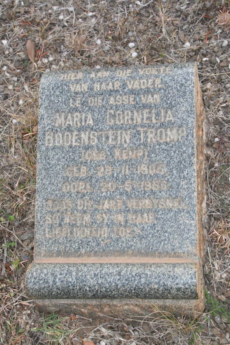TROMP Jacobus Johan Mewes 1905-1984 &amp; Maria Cornelia Bodenstein KEMP 1905-1956