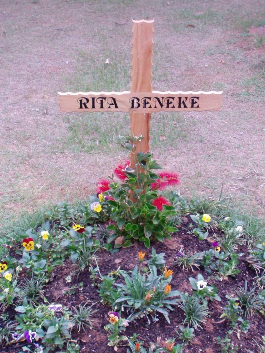 BENEKE Rita F.S. nee HOHLS