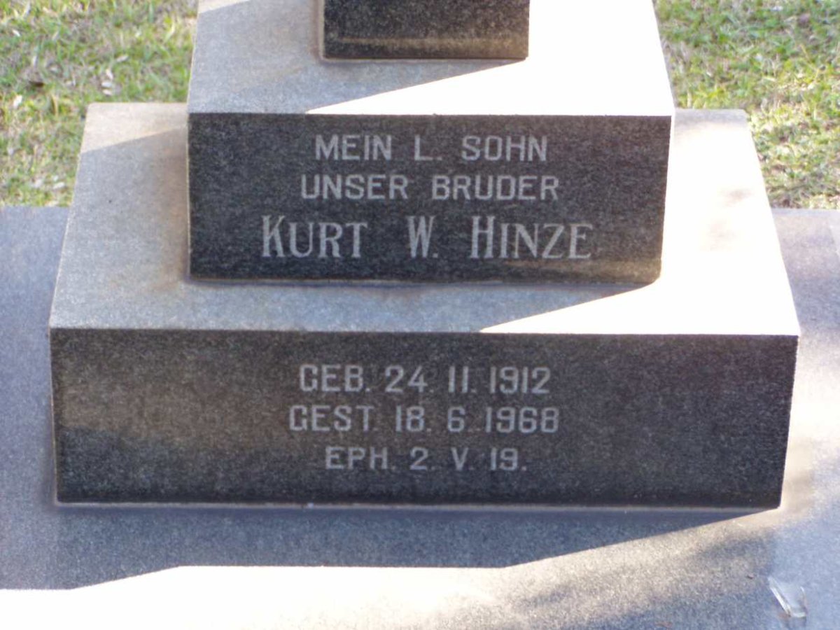 HINZE Kurt W. 1912-1968