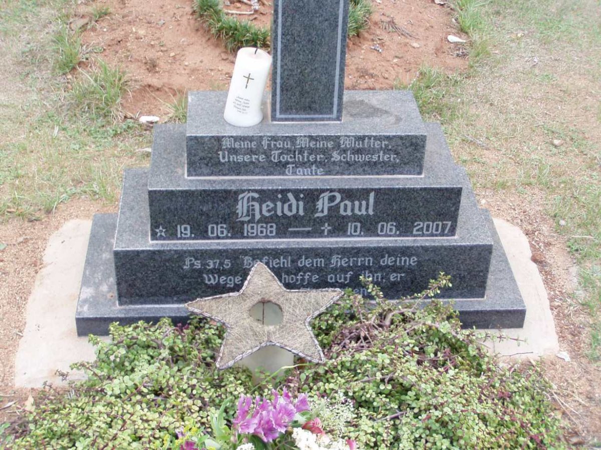 PAUL Heidi 1968-2007
