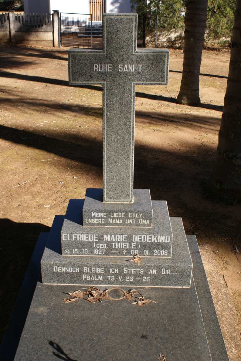 DEDEKIND Elfriede Marie nee THIELE 1927-2003