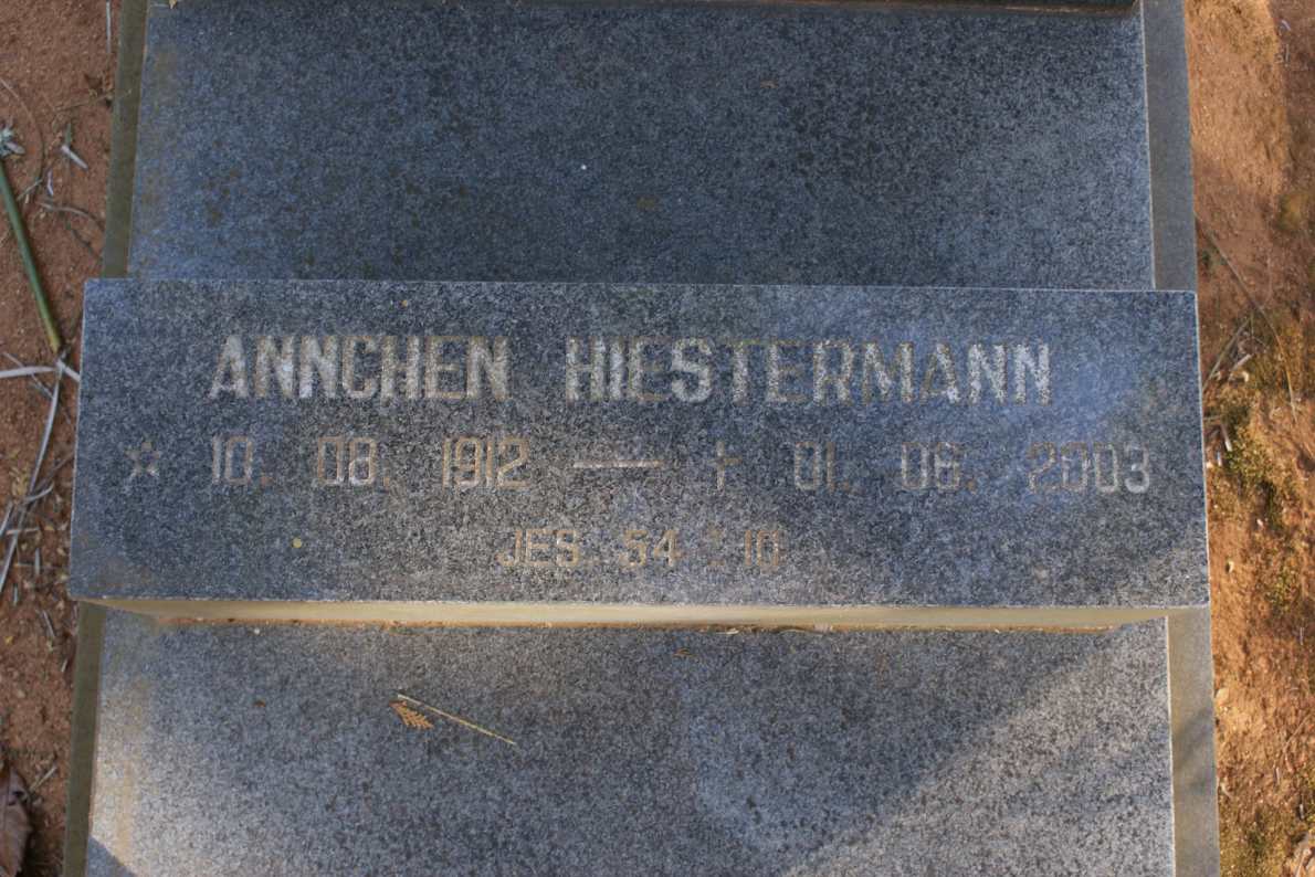 HIESTERMANN Annchen 1912-2003