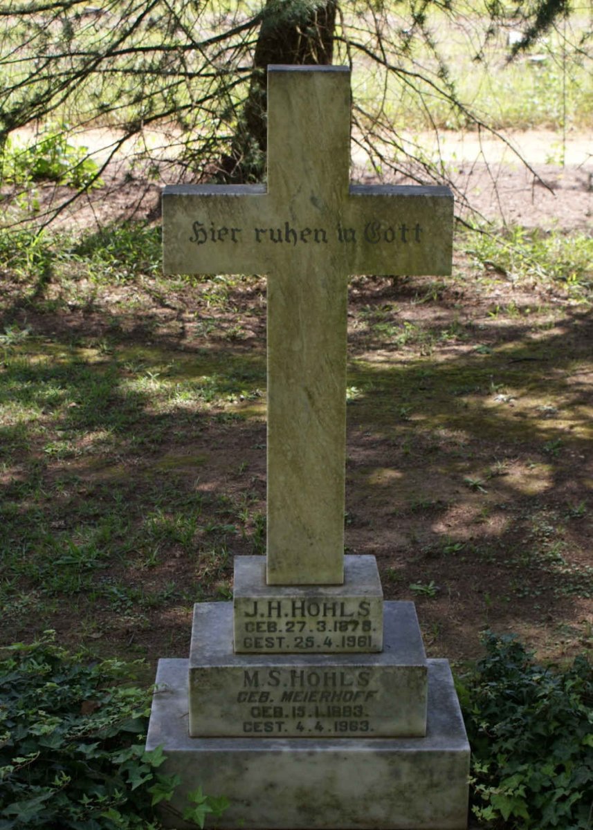 HOHLS J.H. 1878-1981 &amp; M.S. MEIERHOFF 1883-1963