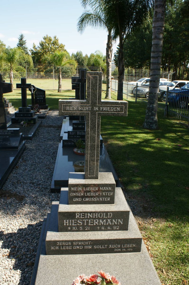 HIESTERMANN Reinhold 1921-1991