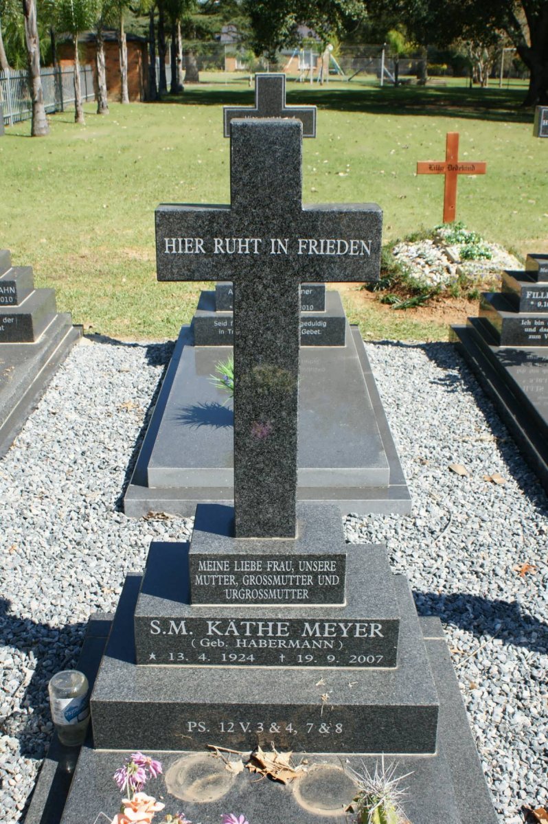 MEYER S.M. Käthe nee HABERMANN 1924-2007