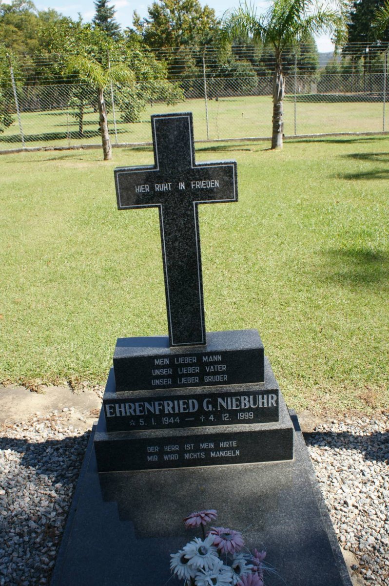 NIEBUHR Ehrenfried G. 1944-1999