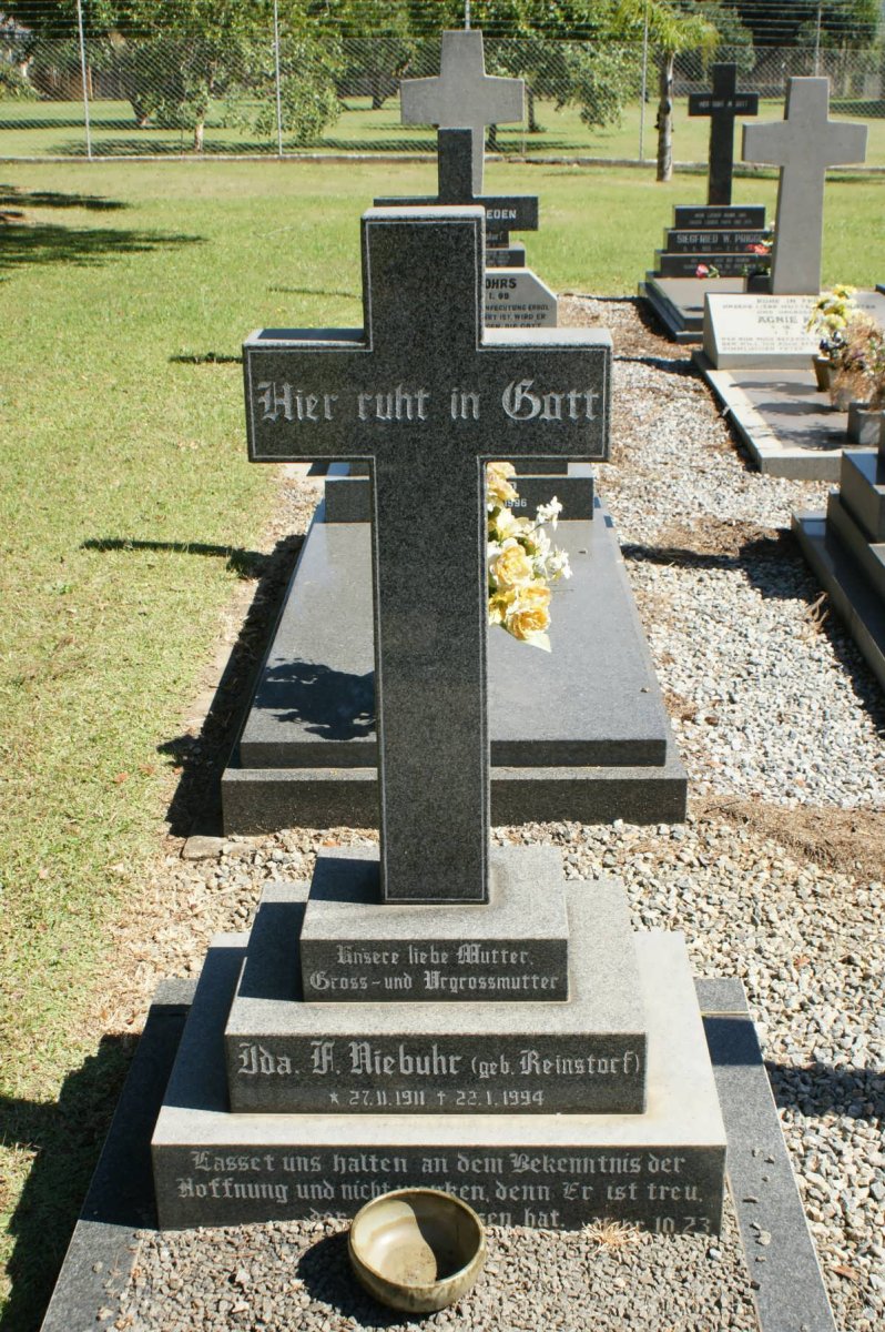 NIEBUHR Ida F. nee REINSTORF 1911-1994