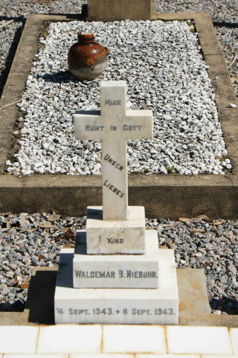 NIEBUHR Waldemar Z. 1943-1943