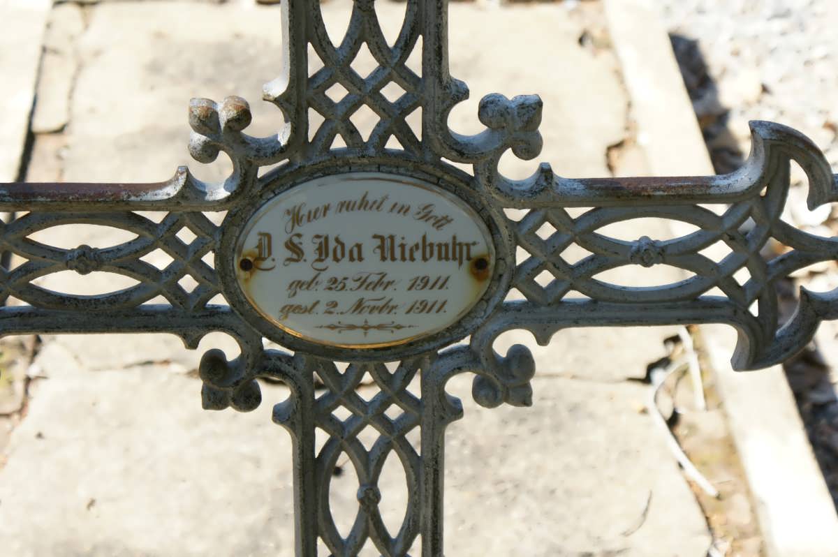 NIEBUHR D.S. Ida 1911-1911