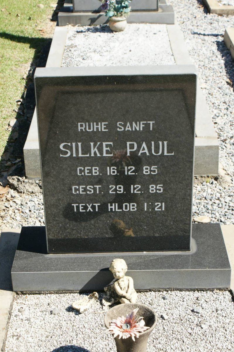 PAUL Silke 1985-1985