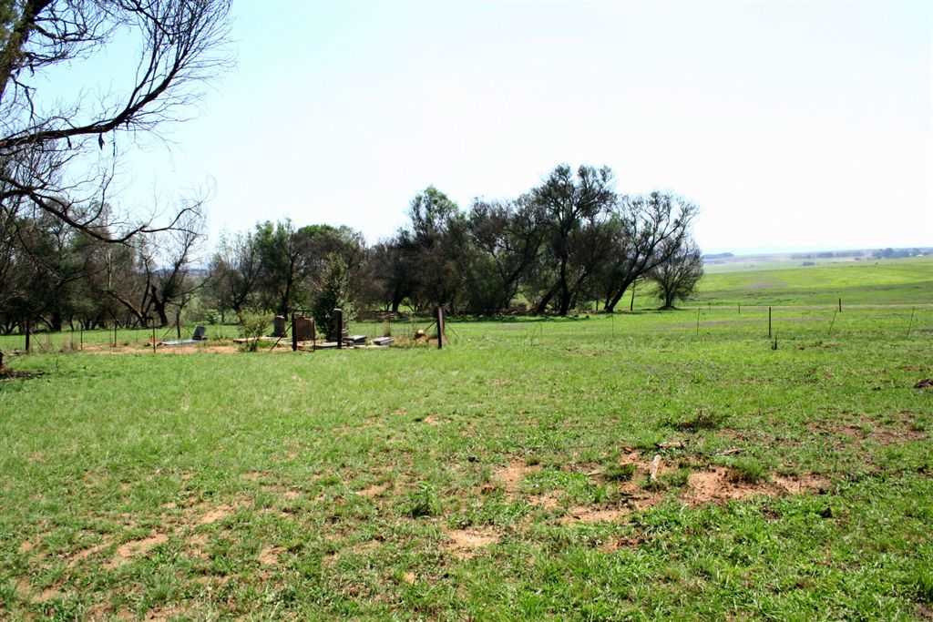 1. Driepan Farm cemetery, Iswepe