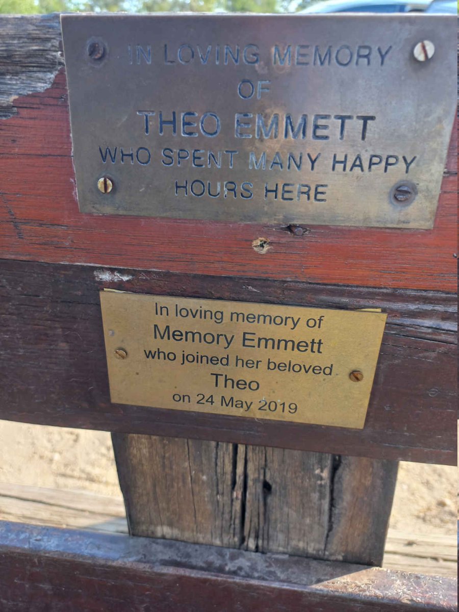 EMMETT Theo &amp; Memory -2019