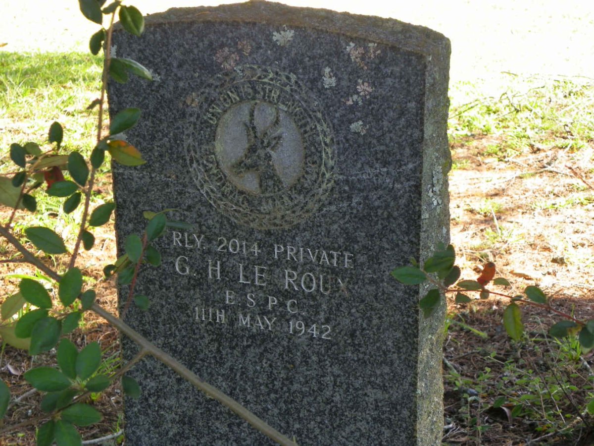 ROUX G.H., le -1942