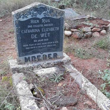 Mpumalanga, PILGRIM'S REST district, Sabie, Ceylon 197 JT_02, Forest Station cemetery