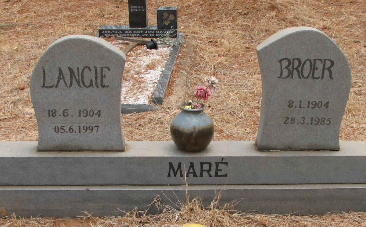 MARÉ BROER 1904-1985:: MARÉ Langie 1904-1997