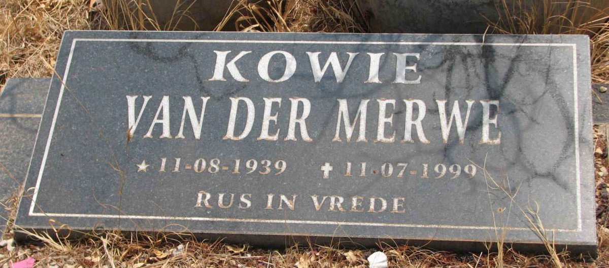 MERWE Kowie, van der 1939-1999