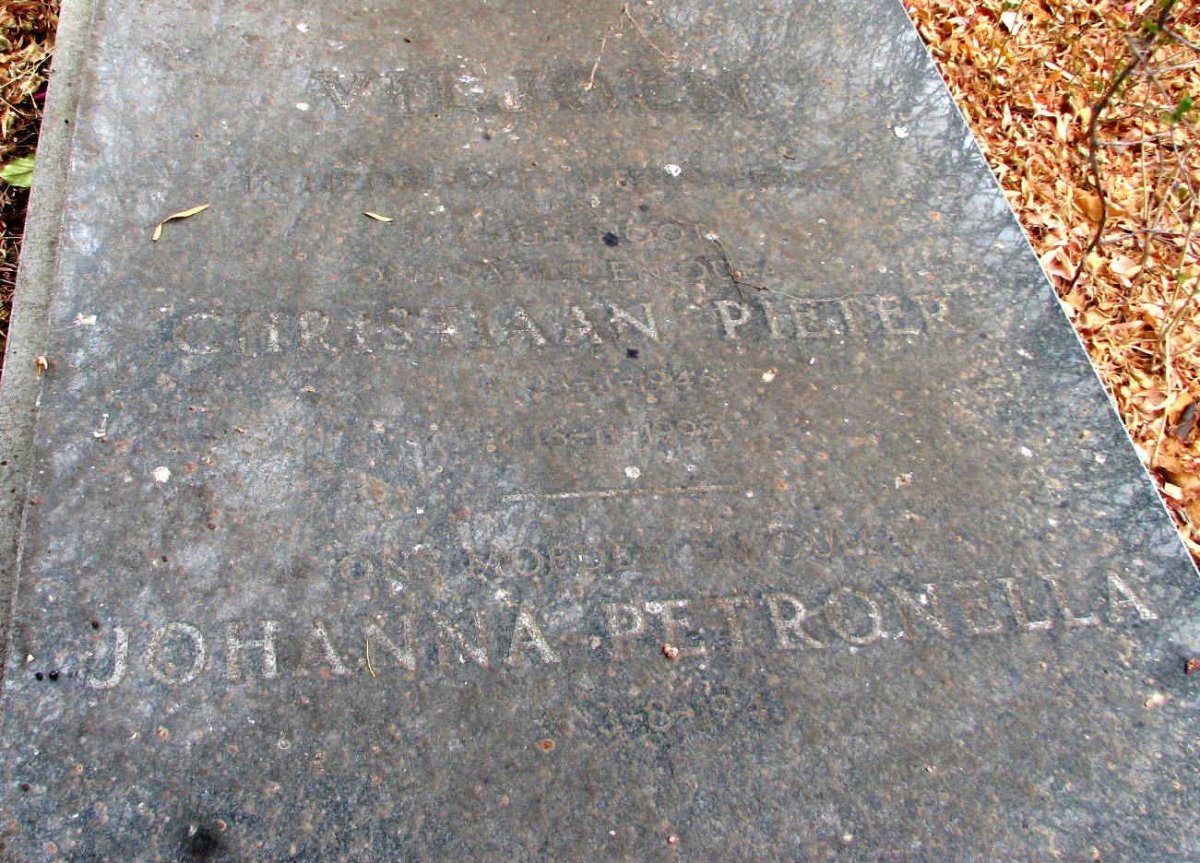VILJOEN Christiaan Pieter 1940-1992 &amp; Johanna Petronella 1941-