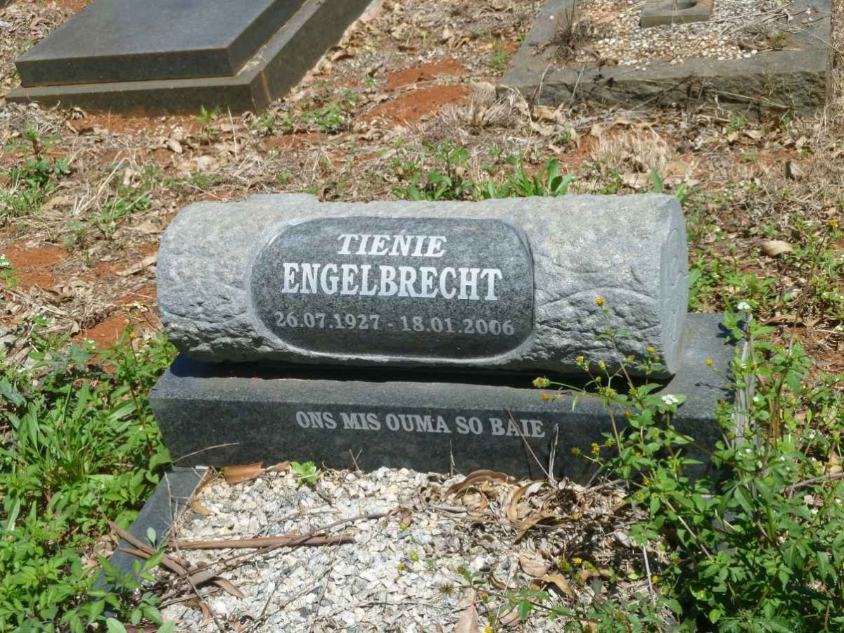 ENGELBRECHT Tienie 1927-2006