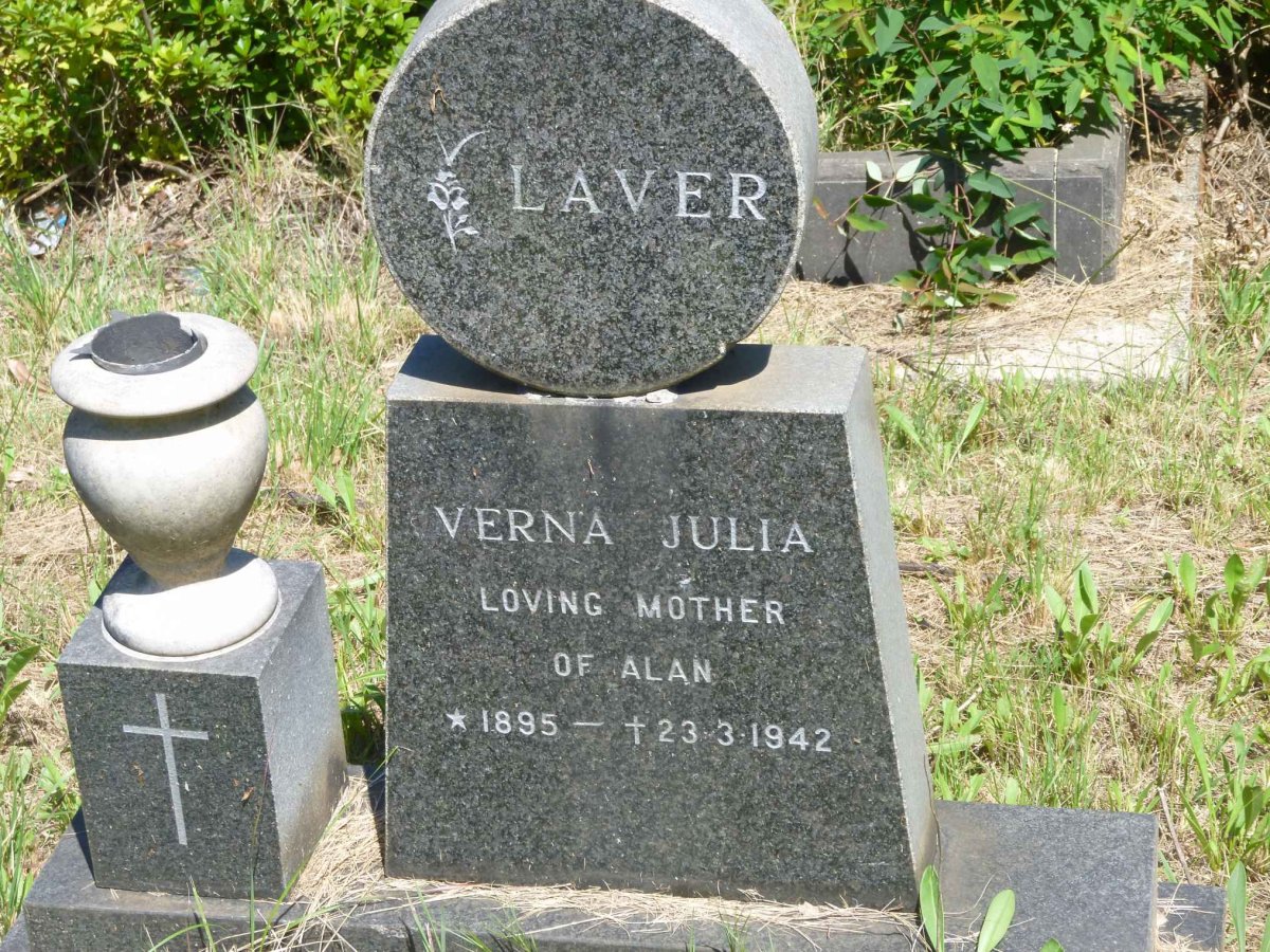 LAVER Verna Julia 1895-1942