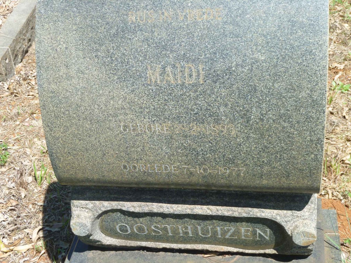 OOSTHUIZEN Maude 1898-1977
