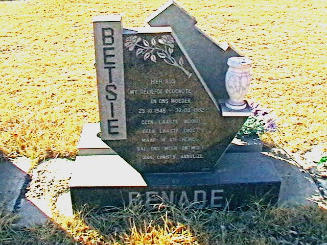BENADE Betsie 1945-1992