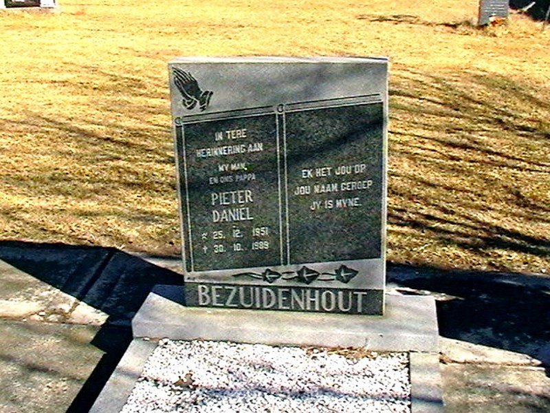 BEZUIDENHOUT Pieter Daniël 1951-1989