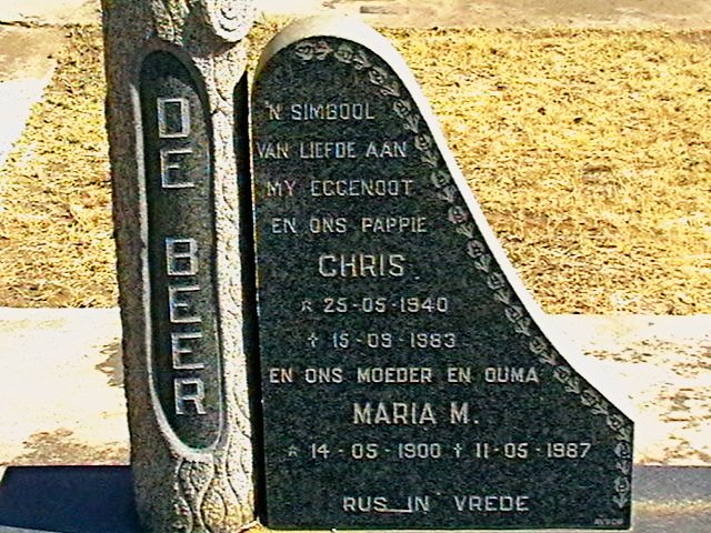BEER Maria M. de1900-1967 :: DE BEER Chris 1940-1983