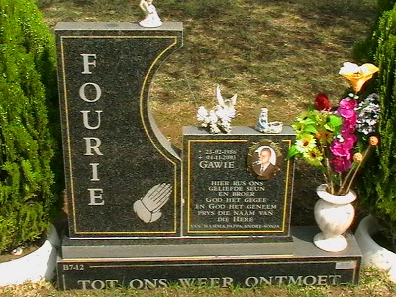 FOURIE Gawie 1956-2003