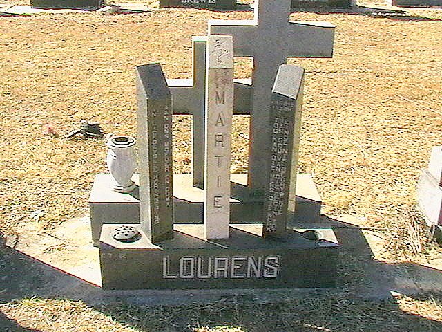 LOURENS Martie 1949-1994