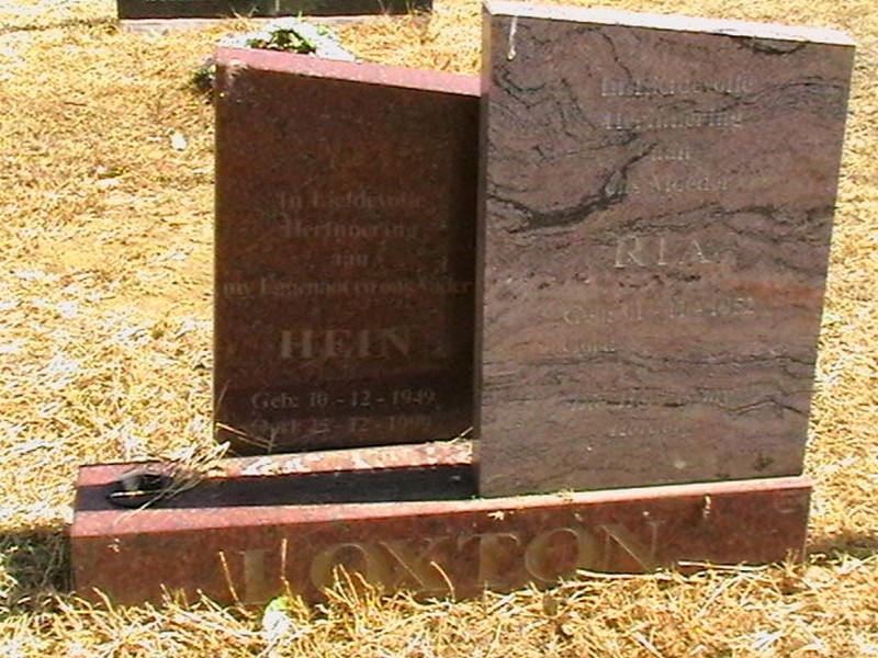 LOXTON Hein 1949-1999 &amp; Ria 1952-