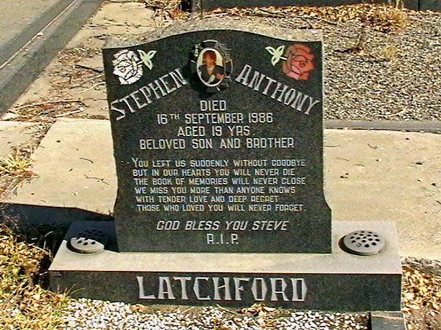 LATCHFORD Stephen Anthony -1986